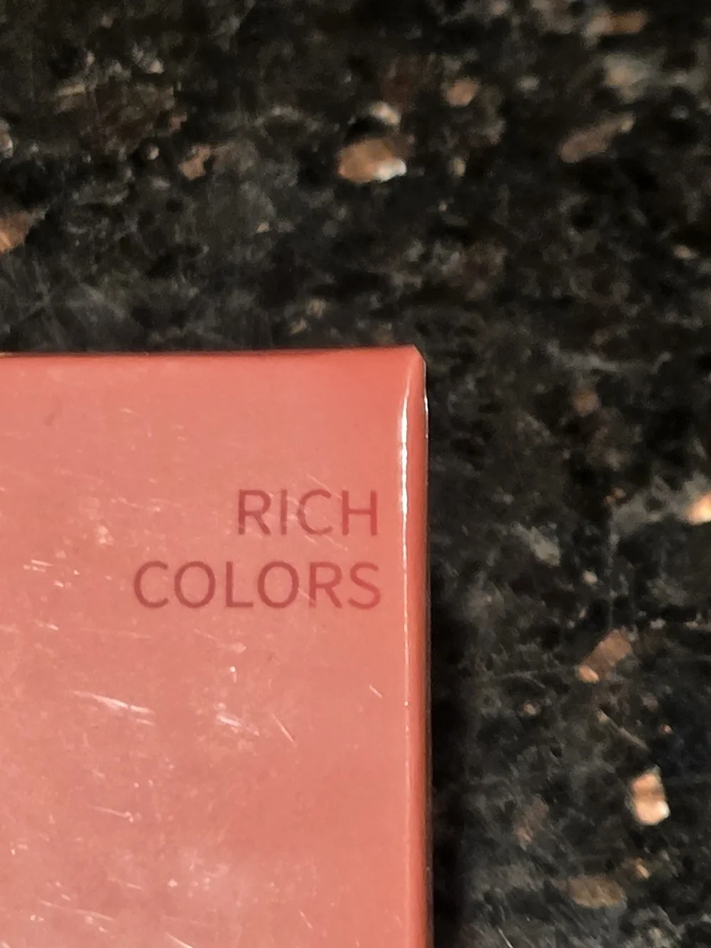 She Loves Bright and Pigmented Lip Gloss